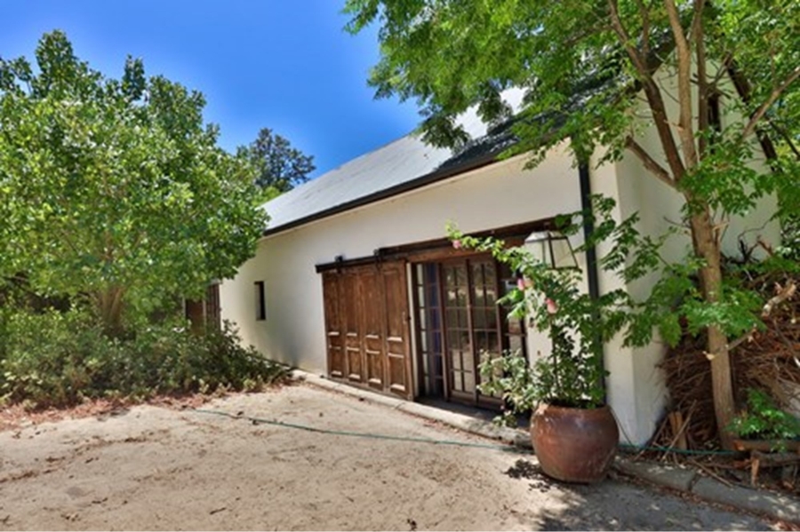 8 Bedroom Property for Sale in Hopefield Western Cape